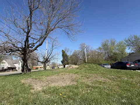 2973 Arthington Blvd, Indianapolis, IN 46218