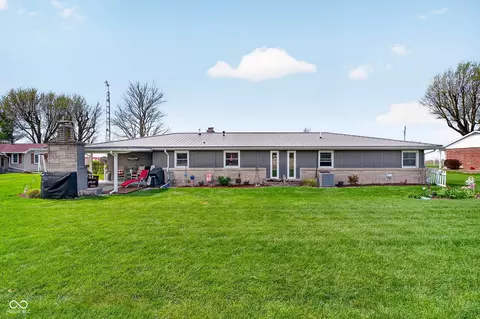 Exterior - 10751 S 100 E, Fairmount, IN 46928 photo 2 of 6