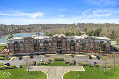 20971 Shoreline Ct #410, Noblesville, IN 46062