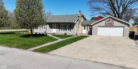 900 N J St, Elwood, IN 46036