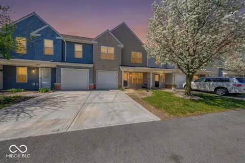 544 Crawford Dr, Westfield, IN 46074