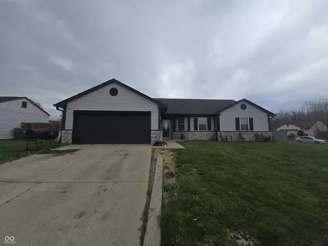 3312 Maumee Ct, Indianapolis, IN 46235