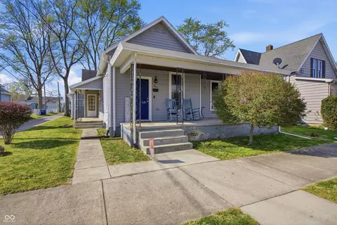 243 W Locust St, Shelbyville, IN 46176
