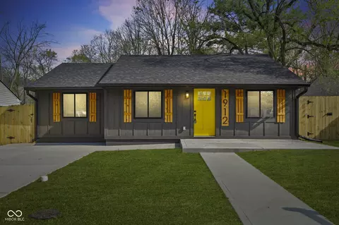 1912 E 66th St, Indianapolis, IN 46220