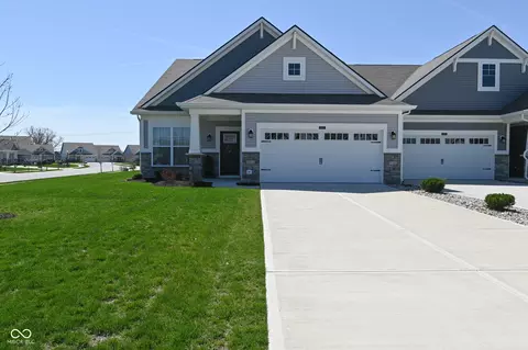 6561 Amber Ct, Whitestown, IN 46075