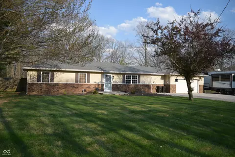 5275 Wilbur Rd, Martinsville, IN 46151
