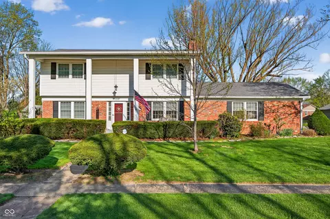 117 Lancelot Dr, Franklin, IN 46131