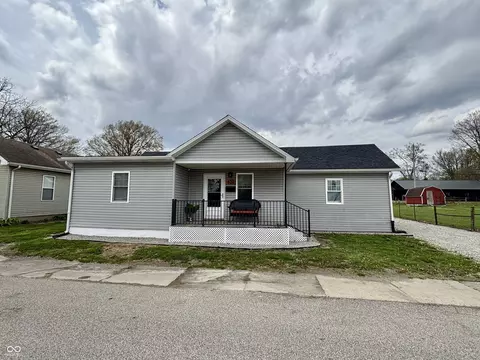 822 E Church St, Brazil, IN 47834