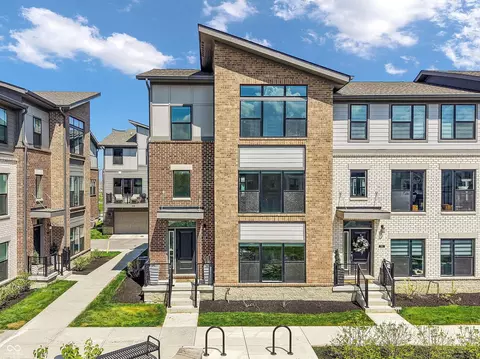 659 Langford St, Carmel, IN 46032