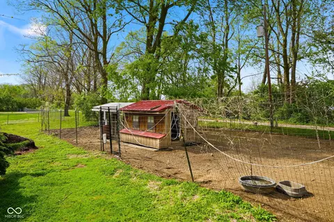 Exterior - 8330 S 750 W, Pendleton, IN 46064 photo 3 of 4