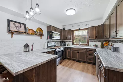 Kitchen - 8330 S 750 W, Pendleton, IN 46064 photo 1 of 5