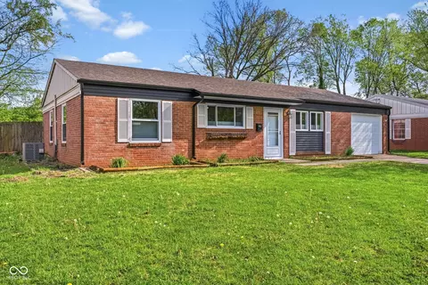 2734 31st St, Columbus, IN 47203