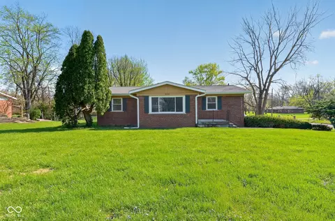 4909 E 42nd St, Indianapolis, IN 46226
