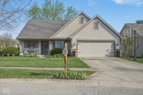 18002 Sun Ridge Cir, Noblesville, IN 46062