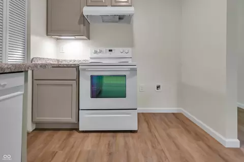 Kitchen - 5222 E State Rd 46, Bloomington, IN 47401 photo 2 of 3