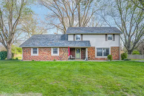 2122 Norwood Dr, Anderson, IN 46012