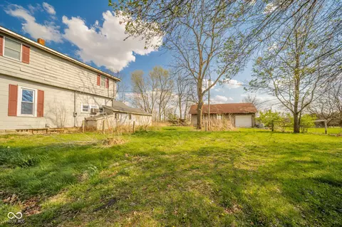 Exterior - 3935 E Brown Rd, New Castle, IN 47362 photo 7 of 12