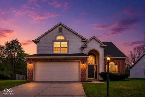 11849 Halle Dr, Indianapolis, IN 46229