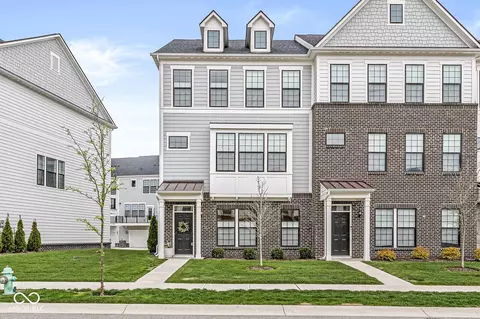 3261 Morab Dr, Zionsville, IN 46077