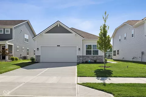 2318 Marjorie Way, Shelbyville, IN 46176