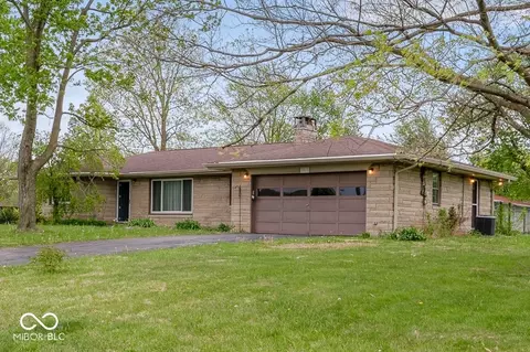 5565 Varna Dr, Indianapolis, IN 46221