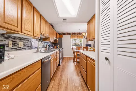 Kitchen - 2930 Abounding Dr, Columbus, IN 47201 photo 1 of 4