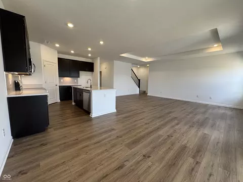 8123 Camellia Ln, Pendleton, IN 46064 photo 5