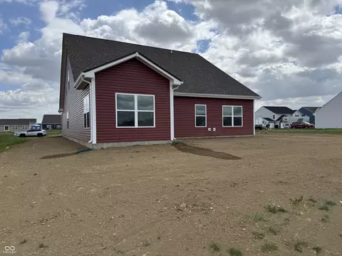 8123 Camellia Ln, Pendleton, IN 46064 photo 12