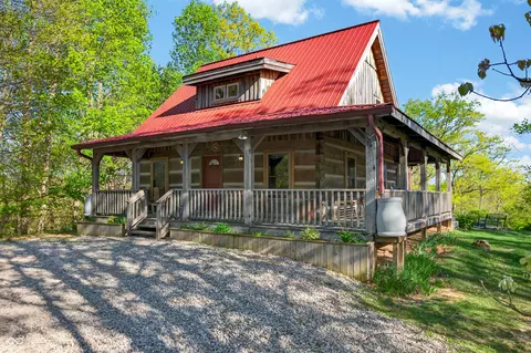 2991 State Road 135 N, Nashville, IN 47448