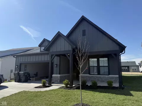 794 Alumroot Dr, Greenwood, IN 46143