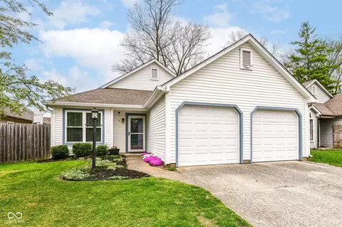 9314 Steeplechase Dr, Indianapolis, IN 46250
