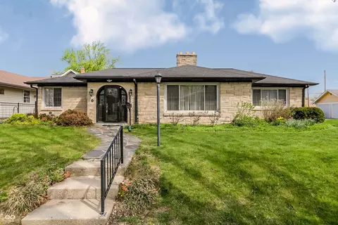 508 Glendale Dr, Frankfort, IN 46041