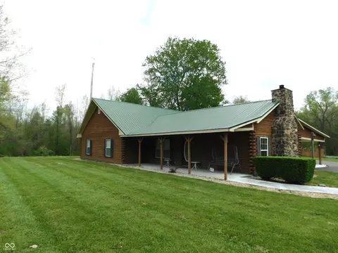 3737 W Thomastown Rd, Scottsburg, IN 47170