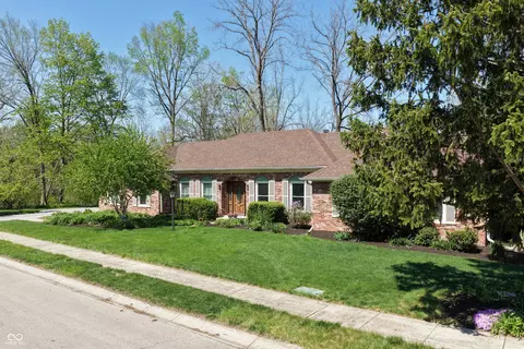 408 Deer Walk Trce, Westfield, IN 46074