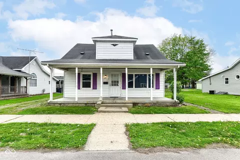 2319 S B St, Elwood, IN 46036
