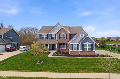 13338 Lansbury Ln, Fishers, IN 46037