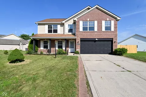 910 Angus Way, Indianapolis, IN 46217