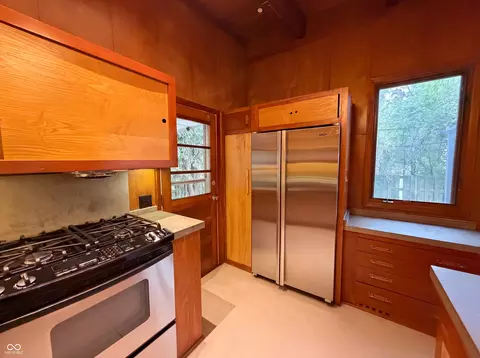 Kitchen - 1612 E University St, Bloomington, IN 47401 photo 2 of 2