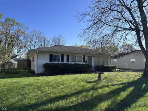 1012 Fenley Dr, Lebanon, IN 46052