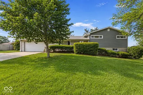 2195 Brewer Dr, Indianapolis, IN 46227