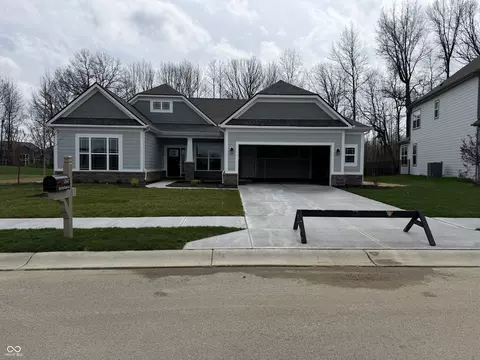 10447 Oak Bend Blvd, Indianapolis, IN 46239