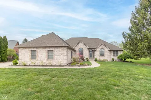 822 Planters Rd, Indianapolis, IN 46239