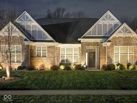 4020 Forbes Rd, Bargersville, IN 46106