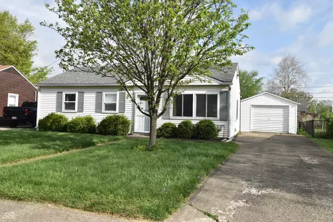 116 Ellis Dr, Greenfield, IN 46140