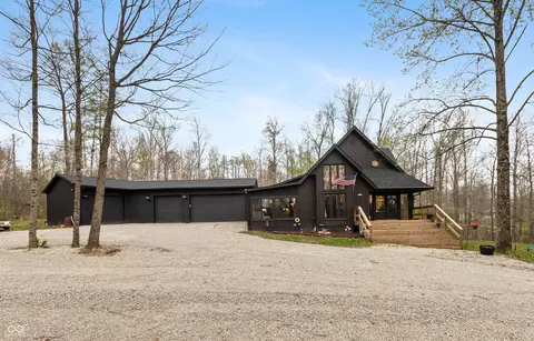 7811 Bean Blossom Rd, Trafalgar, IN 46181