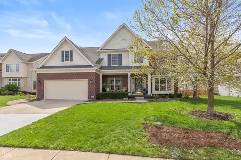 8593 Holm Mountain Cir, Avon, IN 46123