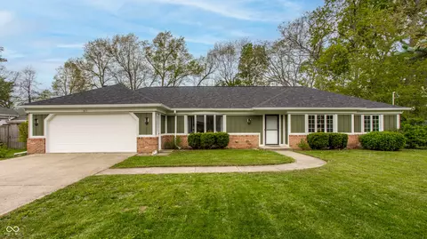 317 N Red Bud Ln, Muncie, IN 47304