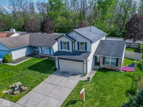 5209 Longmeadow Ct, Indianapolis, IN 46221
