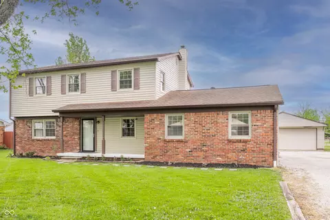 8131 Sycamore Springs Trl, Indianapolis, IN 46239