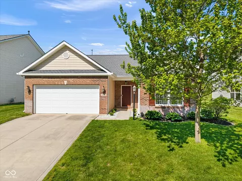 18761 Big Circle Dr, Noblesville, IN 46062
